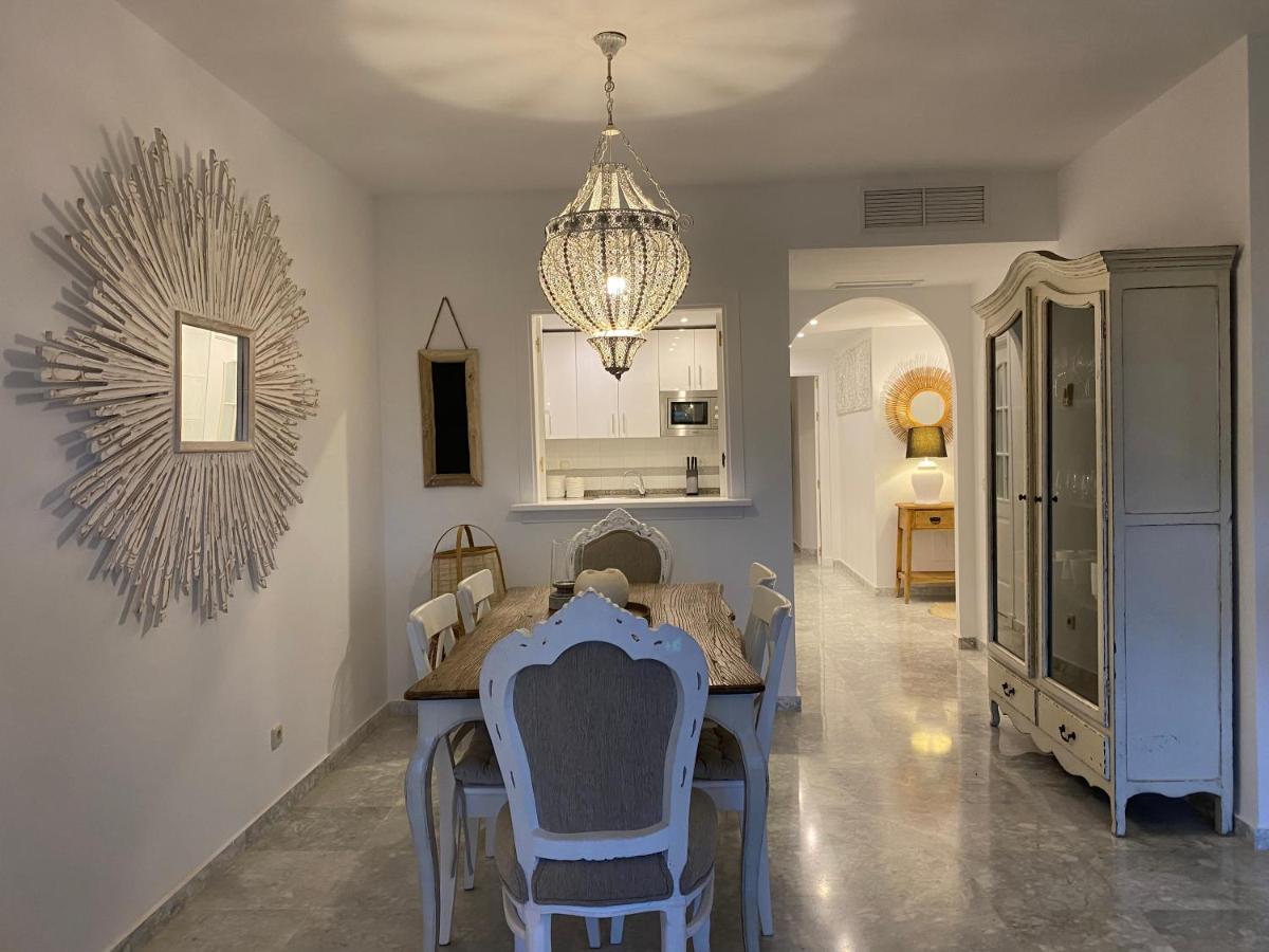 בנאלמדנה Apartamentos Costa Quebrada מראה חיצוני תמונה