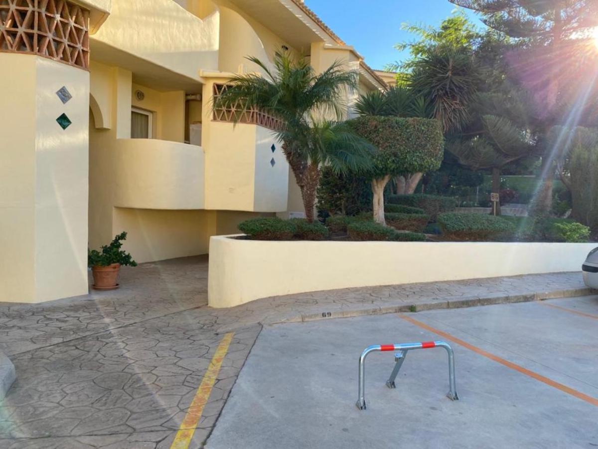 בנאלמדנה Apartamentos Costa Quebrada מראה חיצוני תמונה