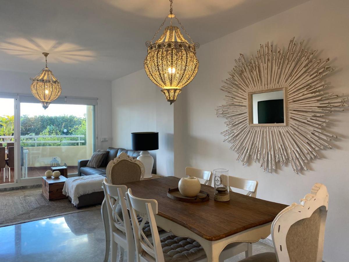 בנאלמדנה Apartamentos Costa Quebrada מראה חיצוני תמונה