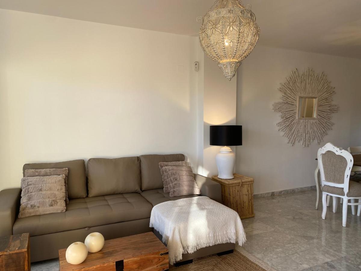 בנאלמדנה Apartamentos Costa Quebrada מראה חיצוני תמונה