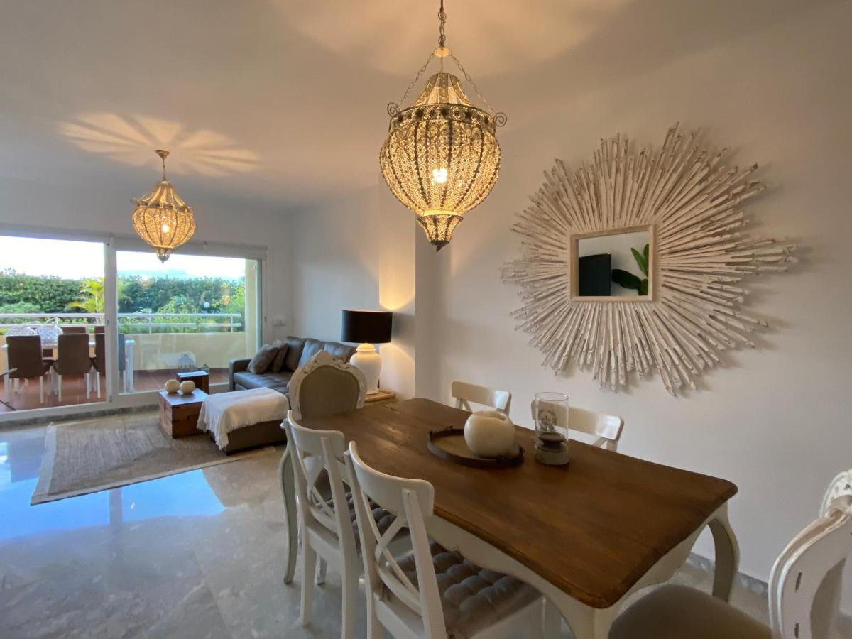 בנאלמדנה Apartamentos Costa Quebrada מראה חיצוני תמונה