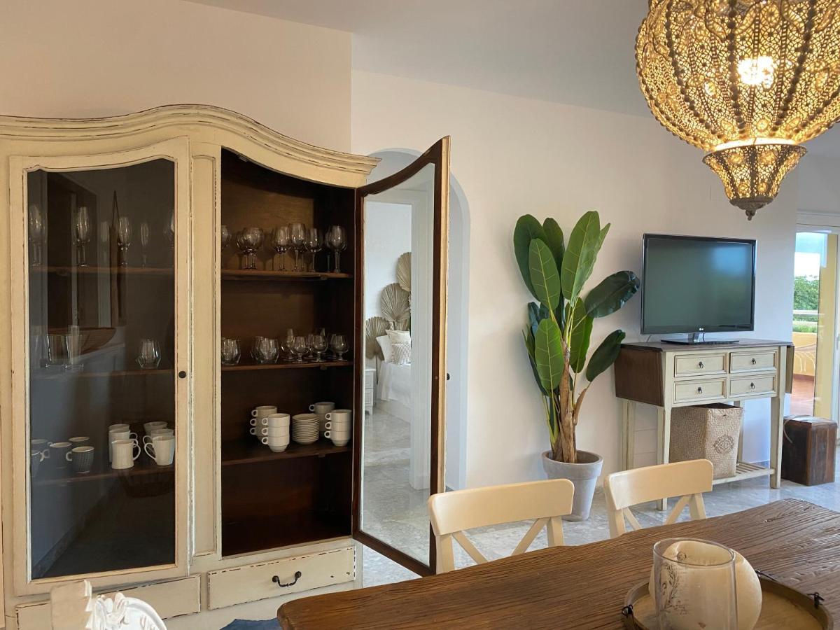בנאלמדנה Apartamentos Costa Quebrada מראה חיצוני תמונה